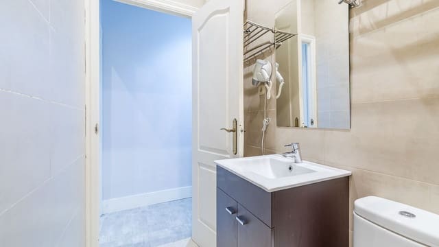 Apartamento de 4 habitaciones en Madrid ciudad en alquiler - 3.250 € (Ref: 10031377)