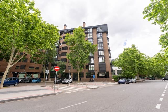 3 chambre Appartement à vendre à Costillares, Madrid ville avec garage - 820 000 € (Ref: 10031382)