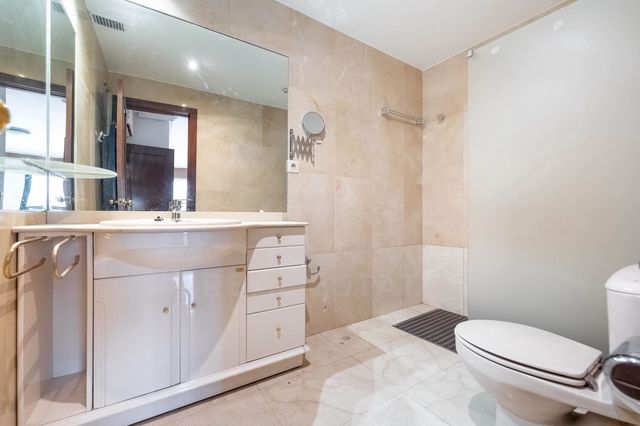 Apartamento de 3 habitaciones en Costillares, Madrid ciudad en venta con garaje - 820.000 € (Ref: 10031382)