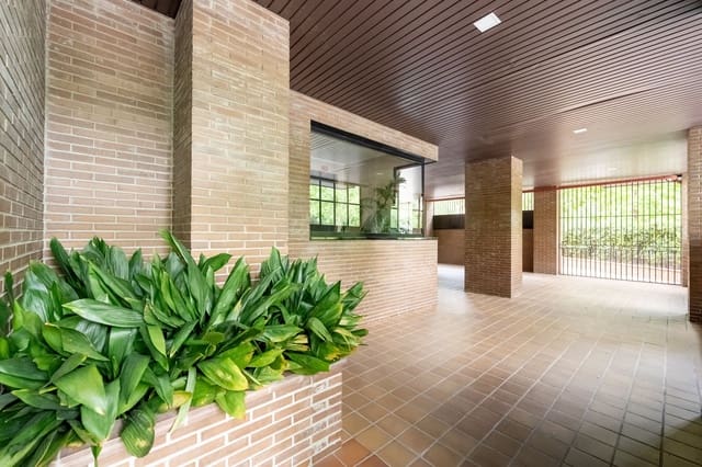 3 sovrum Lägenhet till salu i Costillares, Madrid stad med garage - 820 000 € (Ref: 10031382)