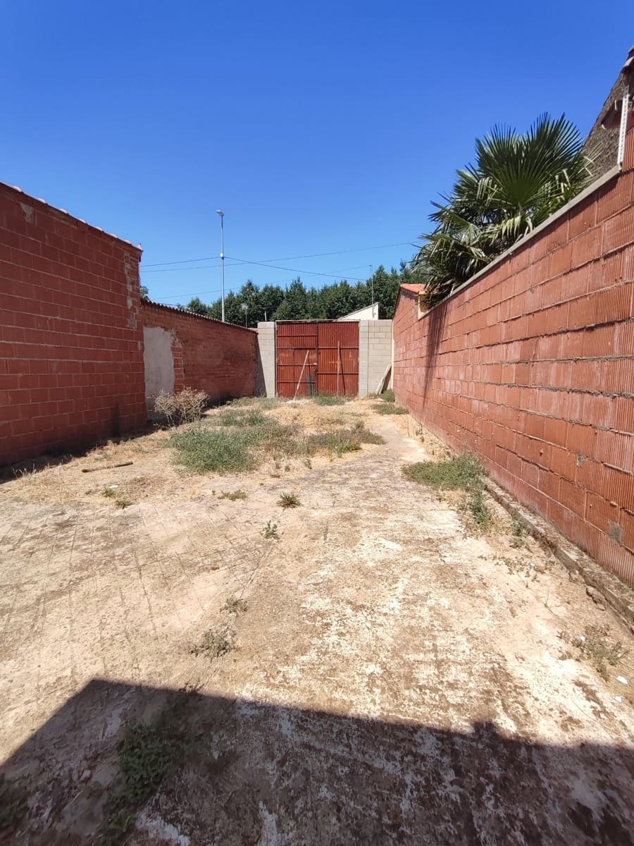 Finca/Landgut zu verkaufen in San Cristobal de la Polantera - 23.000 € (Ref: 10031389)