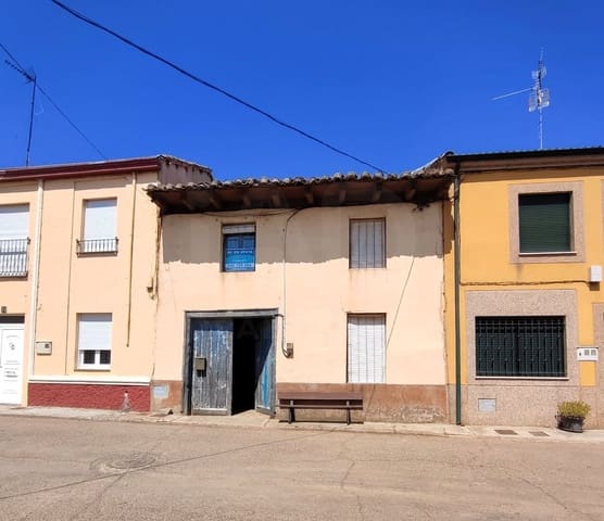 Finca/Casa di Campagna in vendita in San Cristóbal de la Polantera - 23.000 € (Rif: 10031389)