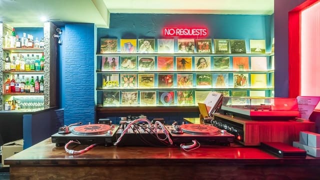 Local Comercial de 1 habitación en Cortes, Madrid ciudad en venta - 110.000 € (Ref: 10032104)
