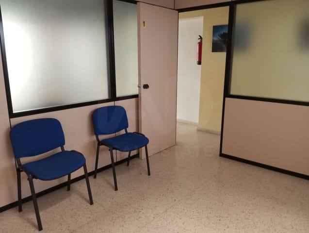 3 makuuhuone Kaupallinen myytävänä paikassa Jaca - 63 000 € (Ref: 10033384)