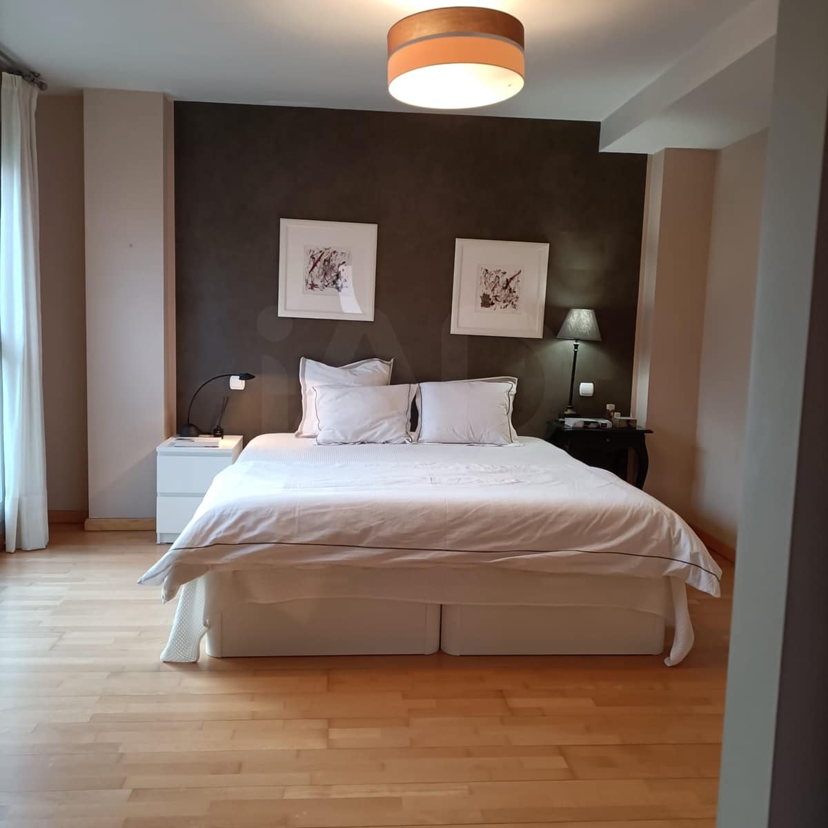 4 bedroom Villa for sale in Valladolid city with pool garage - € 645,000 (Ref: 10033395)