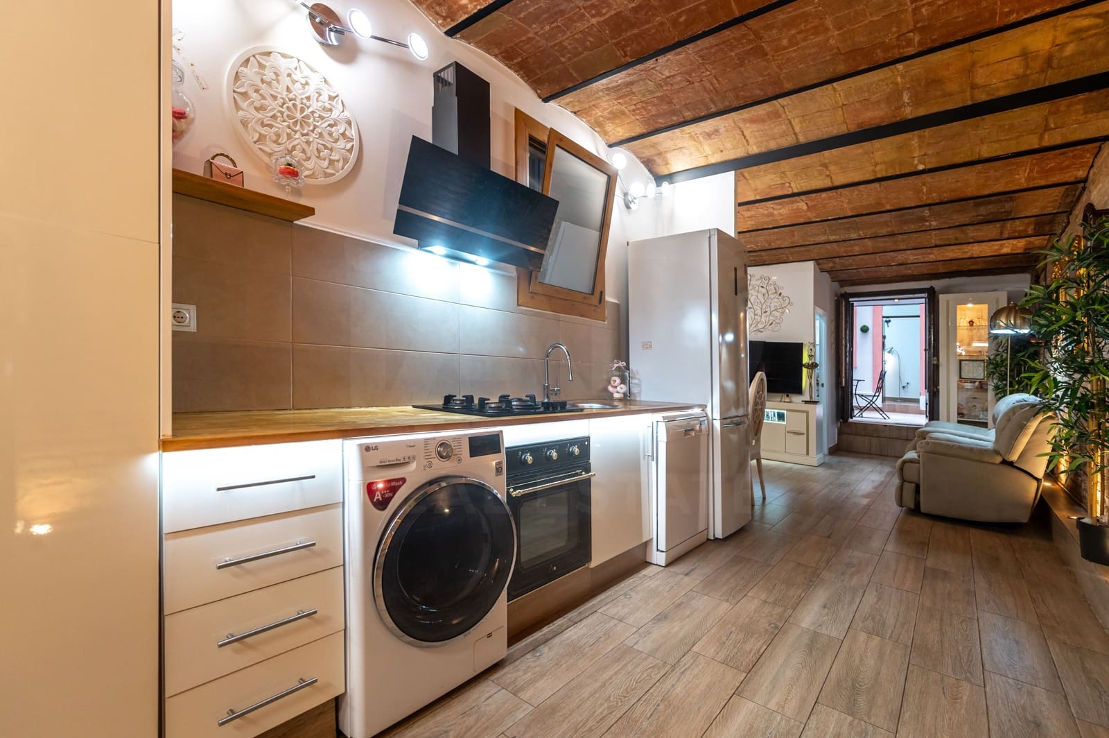 4 Zimmer Apartment zu verkaufen in Barcelona Stadt - 745.000 € (Ref: 10033396)
