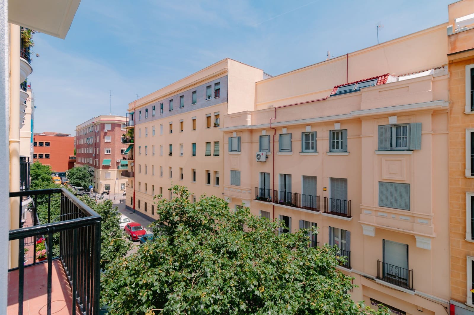 4 quarto Apartamento para venda em Madrid cidade - 790 000 € (Ref: 10033397)