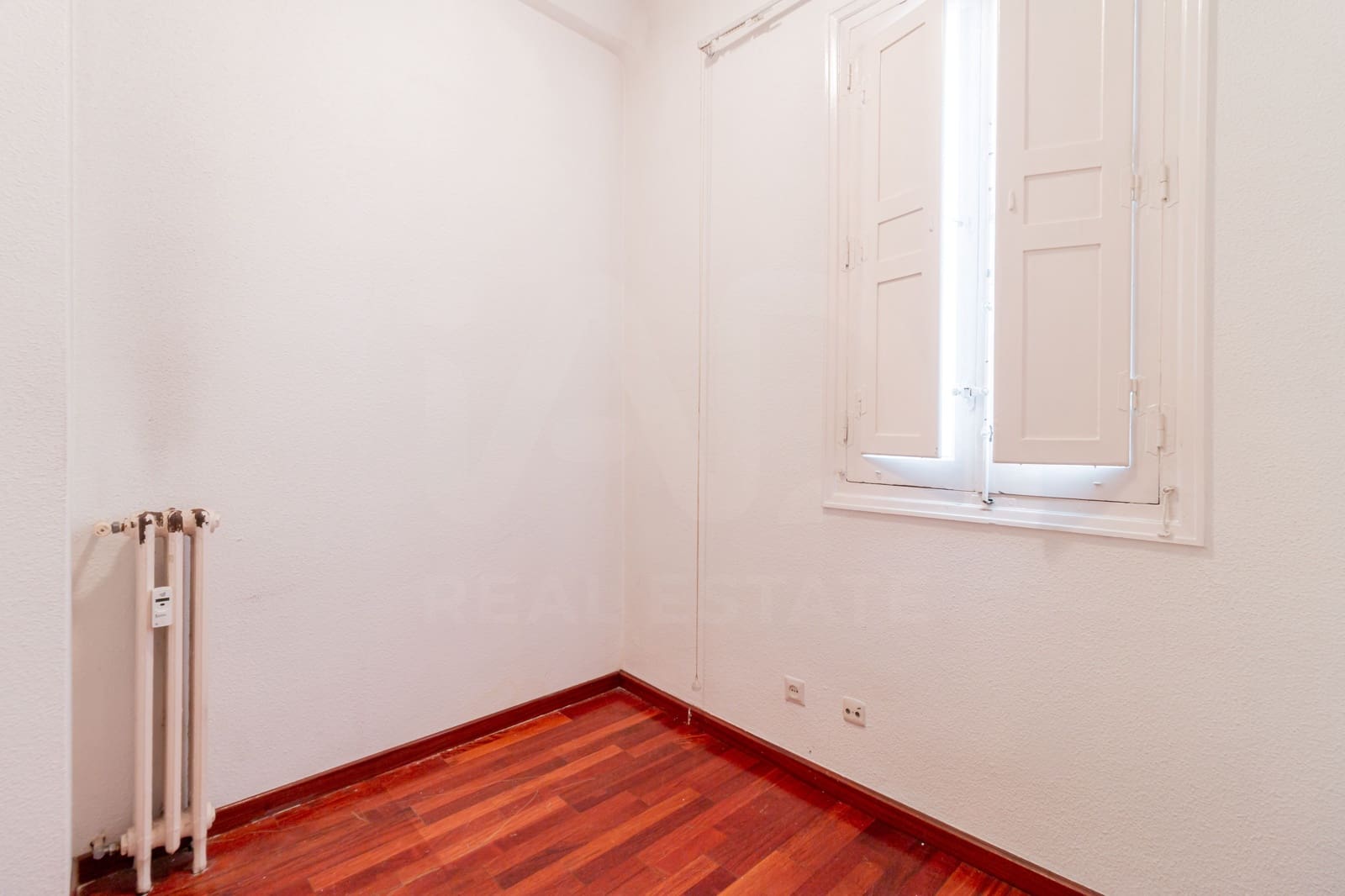 4 quarto Apartamento para venda em Madrid cidade - 790 000 € (Ref: 10033397)