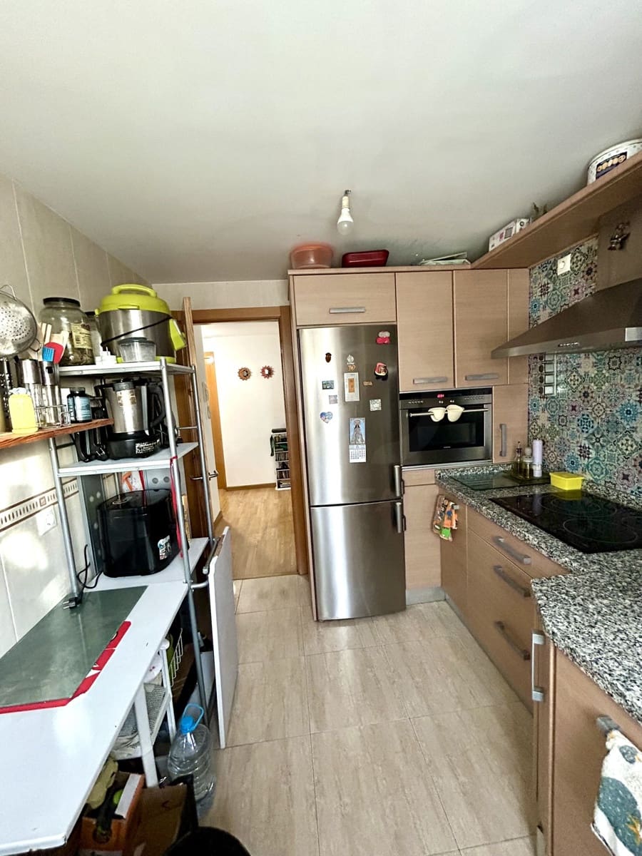 3 slaapkamer Appartement te koop in Valverde de la Virgen met garage - € 179.000 (Ref: 10033400)