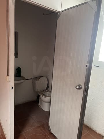 Garage zu verkaufen in Pinos Puente - 150.000 € (Ref: 10033402)