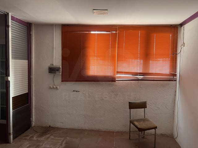 Garage zu verkaufen in Pinos Puente - 150.000 € (Ref: 10033402)