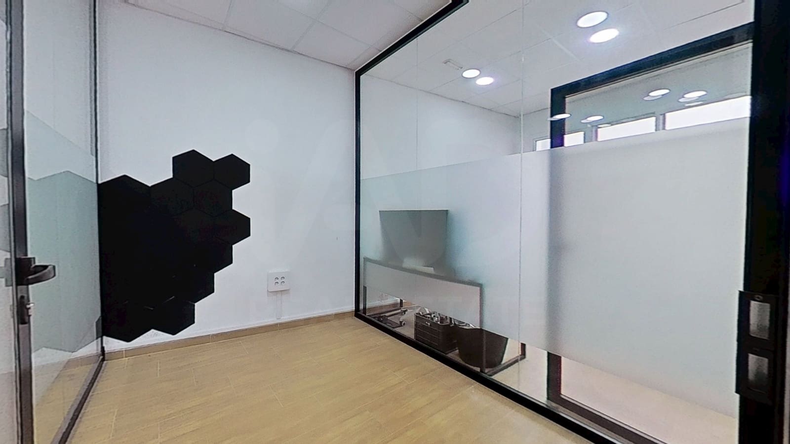 Local Comercial de 4 habitaciones en Sanlúcar de Barrameda en venta - 650.000 € (Ref: 10034034)