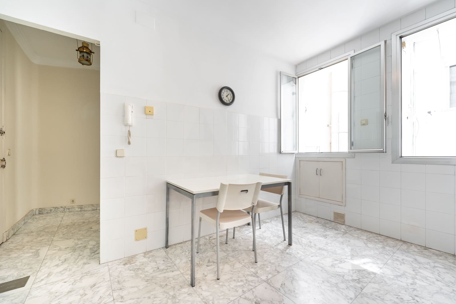 1 sypialnia Apartament do wynajęcia w Miasto Madryt - 1 650 € (Ref: 10034037)