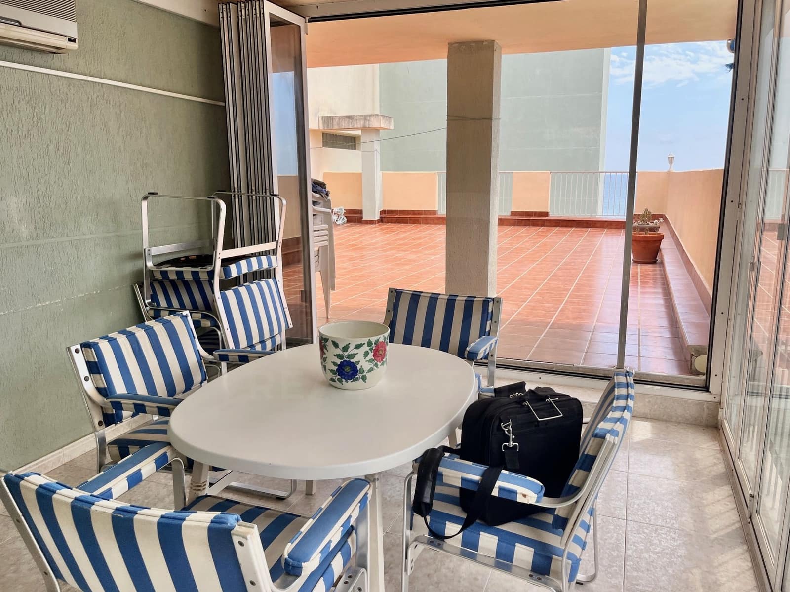 3 quarto Penthouse para venda em Oropesa  com piscina - 290 000 € (Ref: 10034039)