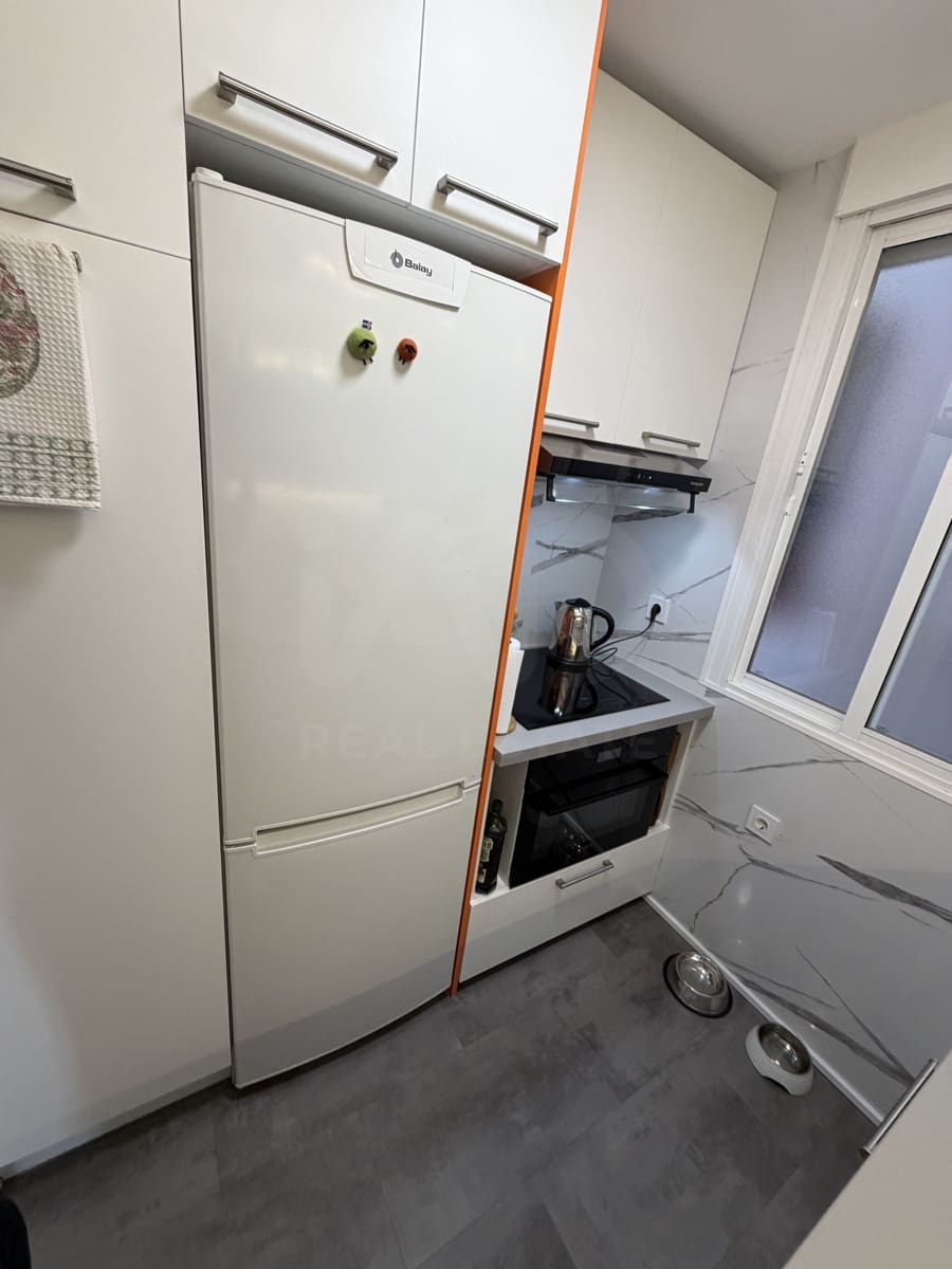 2 soveværelse Lejlighed til salg i Madrid by - € 660.000 (Ref: 10034536)