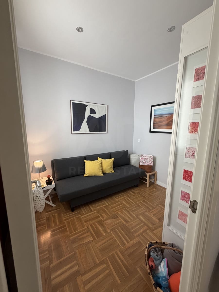 2 soveværelse Lejlighed til salg i Madrid by - € 660.000 (Ref: 10034536)
