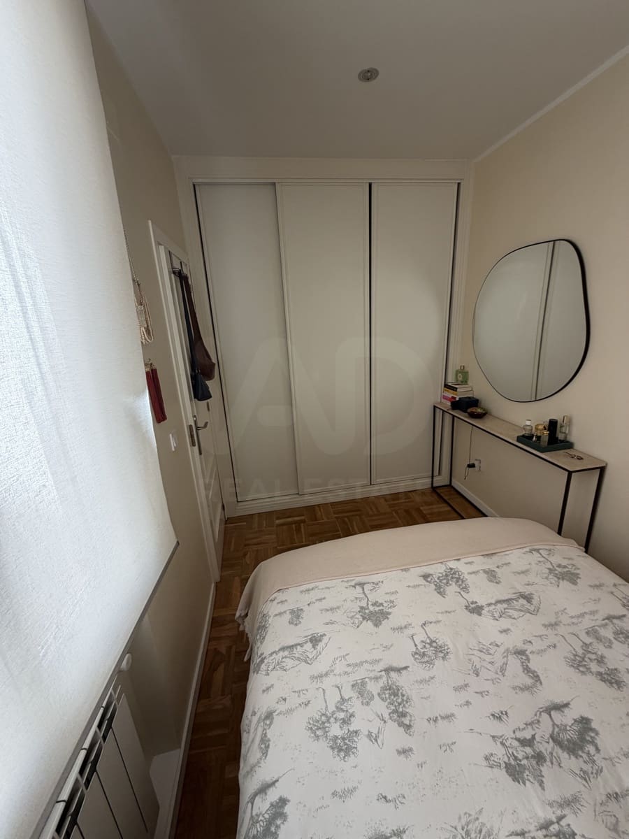 2 soveværelse Lejlighed til salg i Madrid by - € 660.000 (Ref: 10034536)