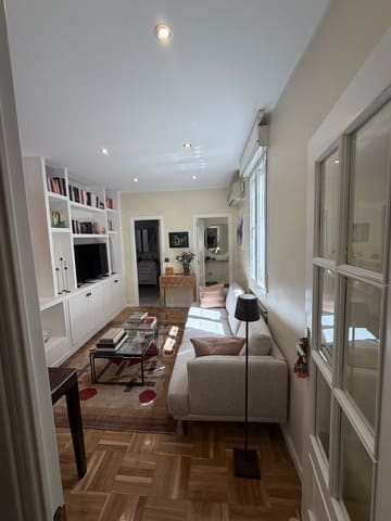 2 soveværelse Lejlighed til salg i Castellana, Madrid by - € 660.000 (Ref: 10034536)