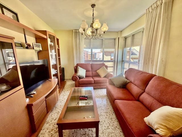 4 soverom Hus til salgs i La Bañeza - € 110 000 (Ref: 10034540)