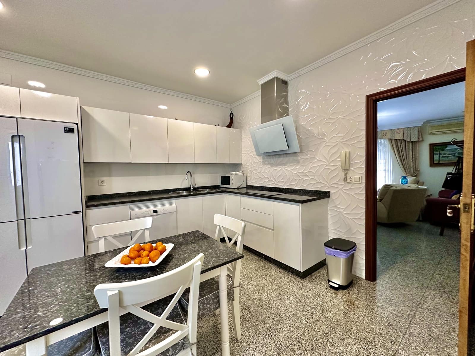4 slaapkamer Appartement te koop in Lepe - € 285.000 (Ref: 10034541)