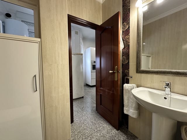 4 slaapkamer Appartement te koop in Lepe - € 285.000 (Ref: 10034541)
