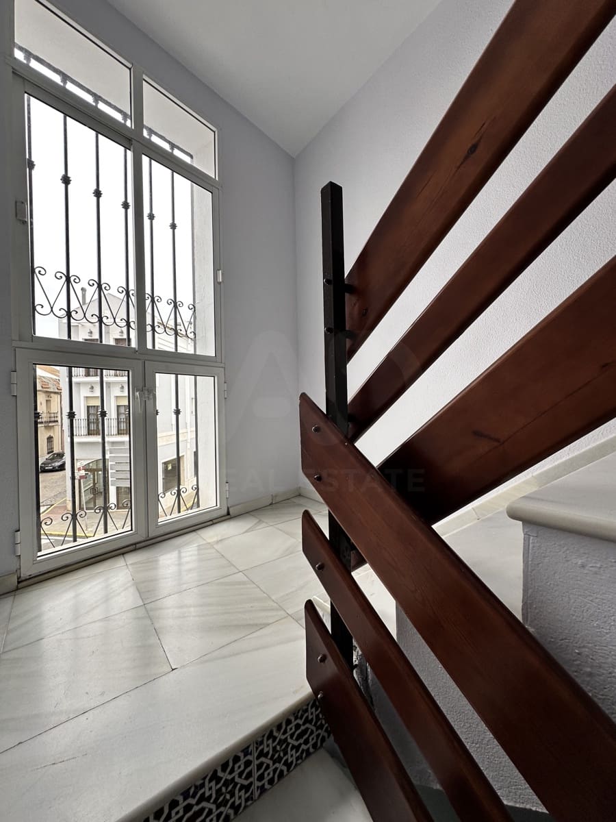 4 slaapkamer Appartement te koop in Lepe - € 285.000 (Ref: 10034541)