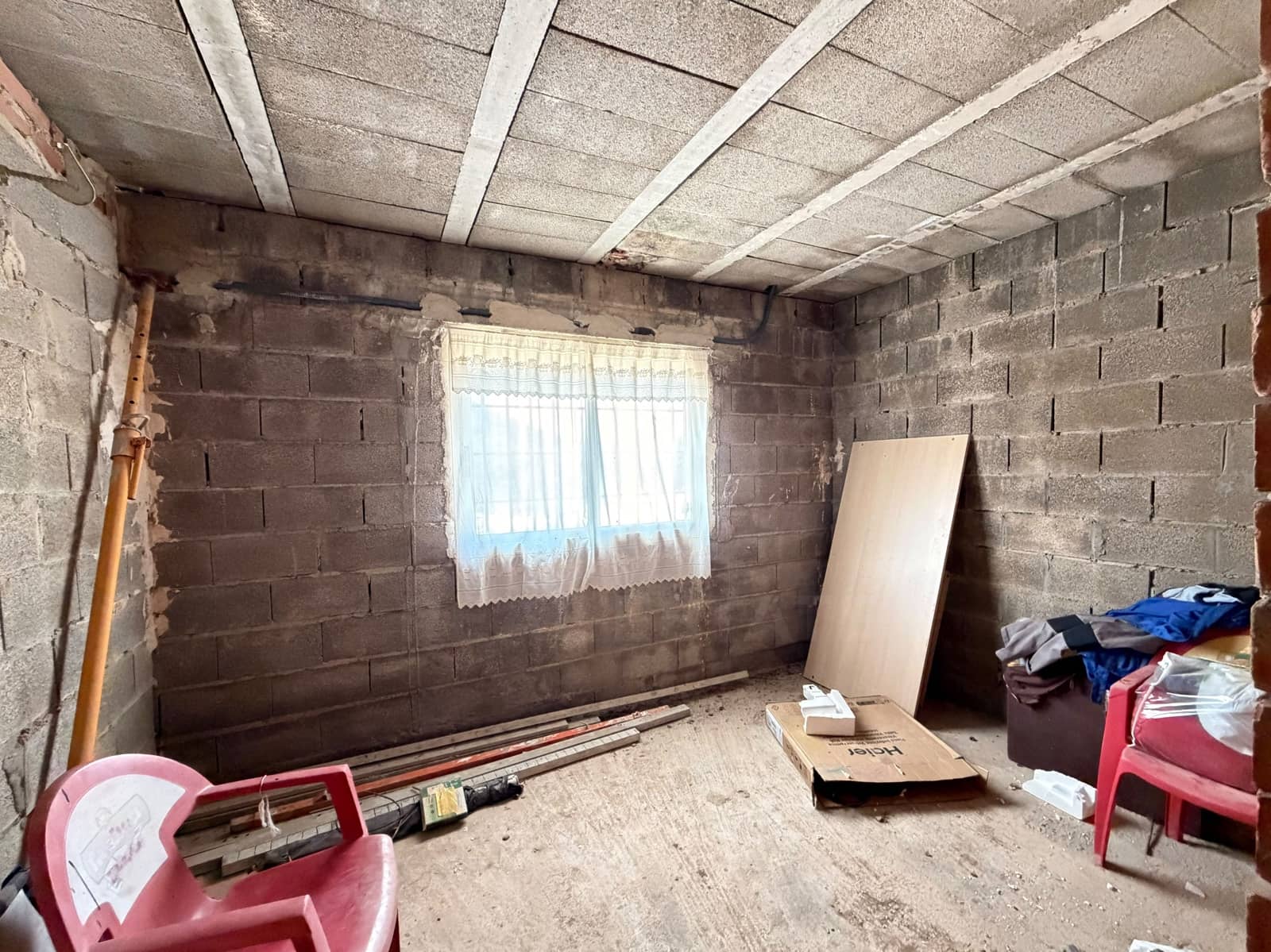 3 chambre Finca/Maison de Campagne à vendre à Jerica avec garage - 85 000 € (Ref: 10034542)