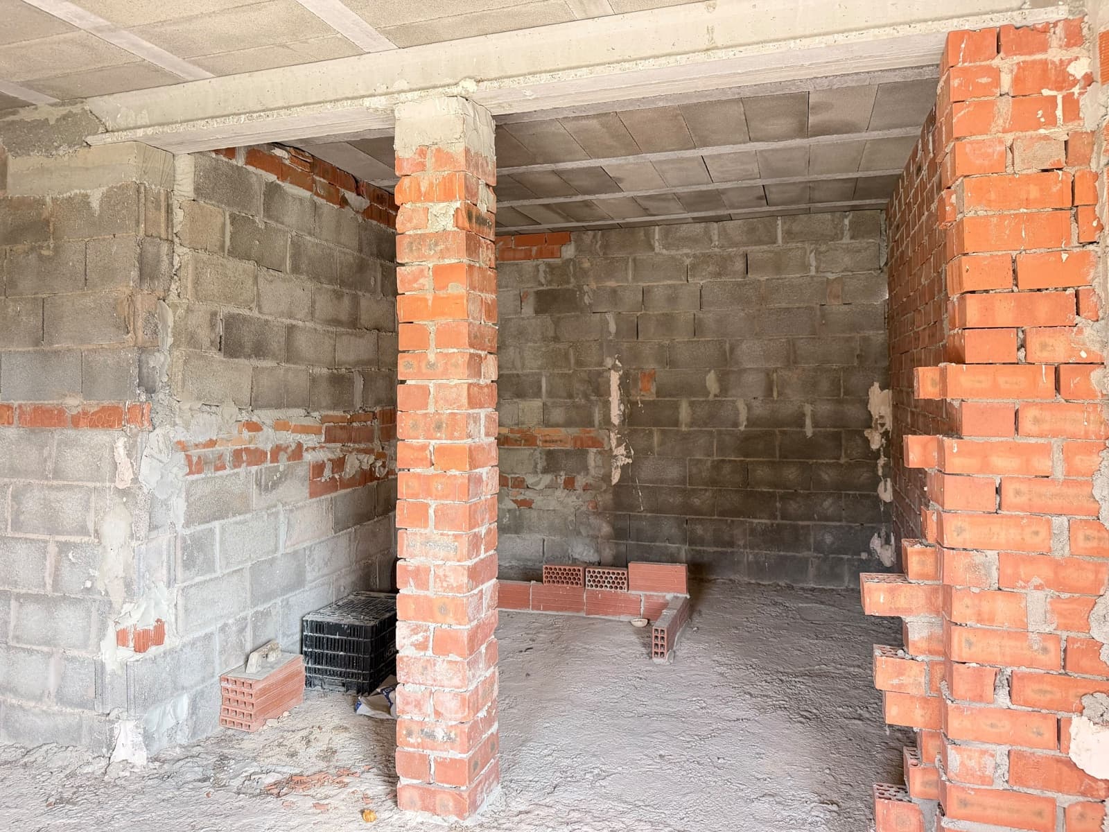 3 chambre Finca/Maison de Campagne à vendre à Jerica avec garage - 85 000 € (Ref: 10034542)