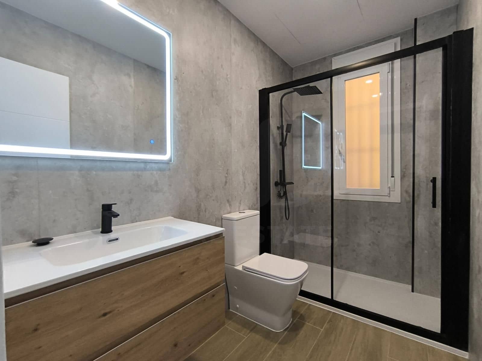 2 soverom Leilighet til leie i Madrid by - € 1 450 (Ref: 10034546)