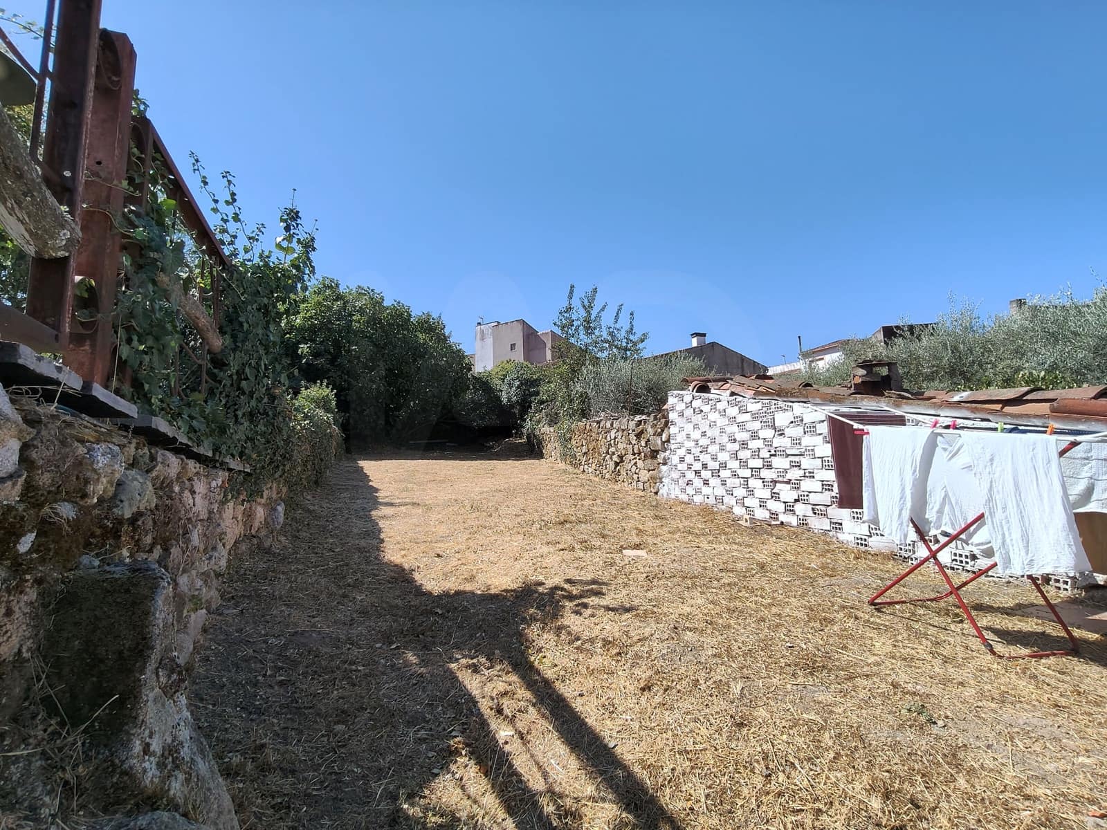 Casa en Aldeadávila de la Ribera en venta - 59.000 € (Ref: 10034547)