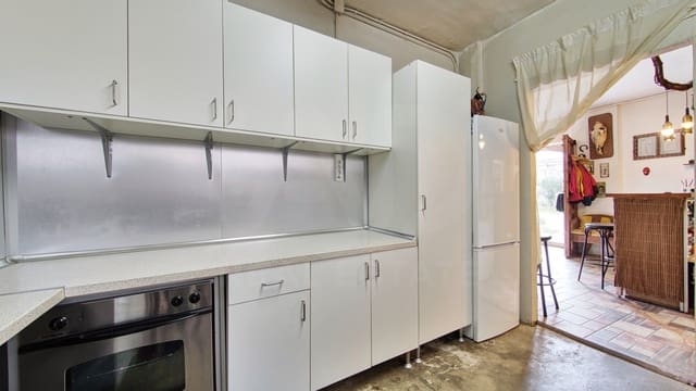 9 quarto Hotel para venda em Cornudella de Montsant - 589 100 € (Ref: 10034548)