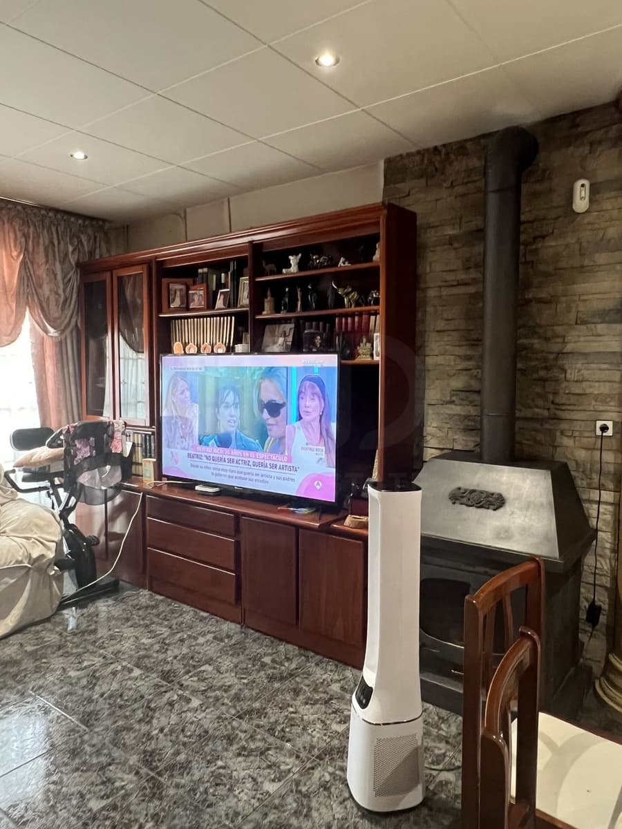 3 bedroom Townhouse for sale in Olesa de Bonesvalls with garage - € 550,000 (Ref: 10034818)