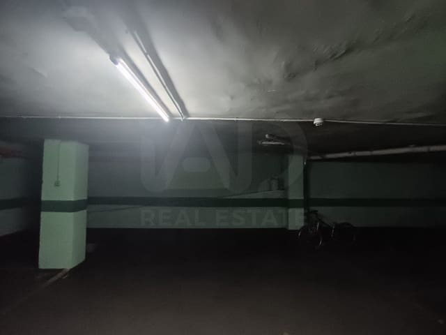 Garage for sale in Palacio, Madrid city - € 30,500 (Ref: 10034820)