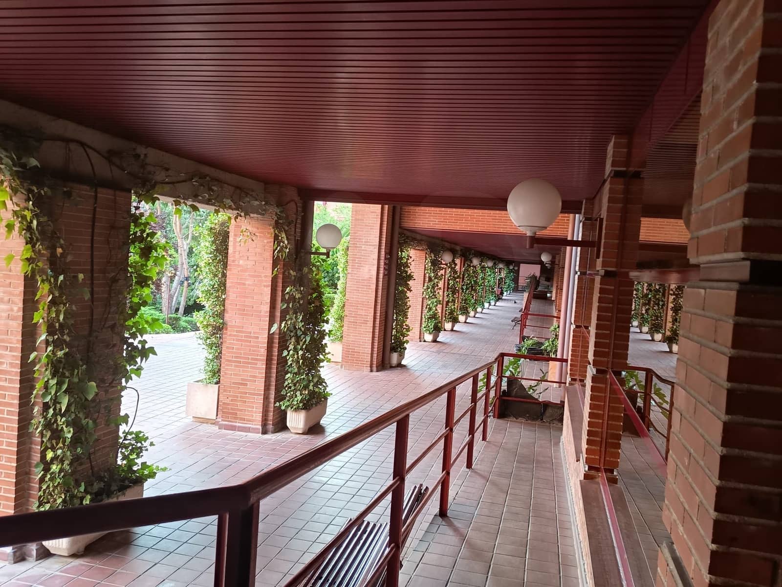 Garage for sale in Madrid city - € 30,500 (Ref: 10034820)