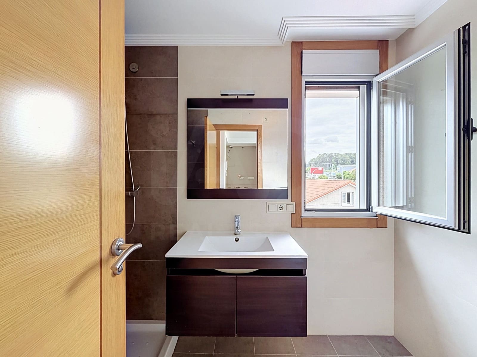 1 bedroom Penthouse for sale in Sanxenxo with garage - € 199,000 (Ref: 10034822)