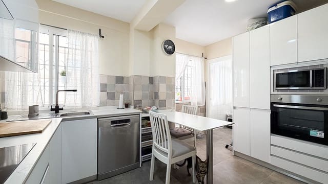 3 camera da letto Appartamento in vendita in Ciudad Jardín, Malaga città - 335.000 € (Rif: 10035434)