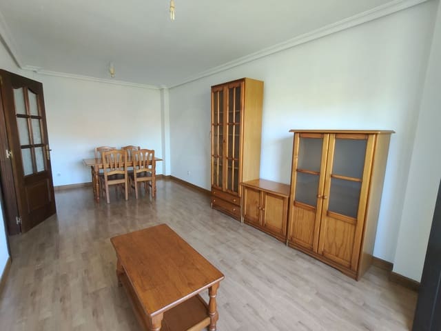 3 makuuhuone Huoneisto myytävänä paikassa Salamanca kaupunki - 233 000 € (Ref: 10035971)