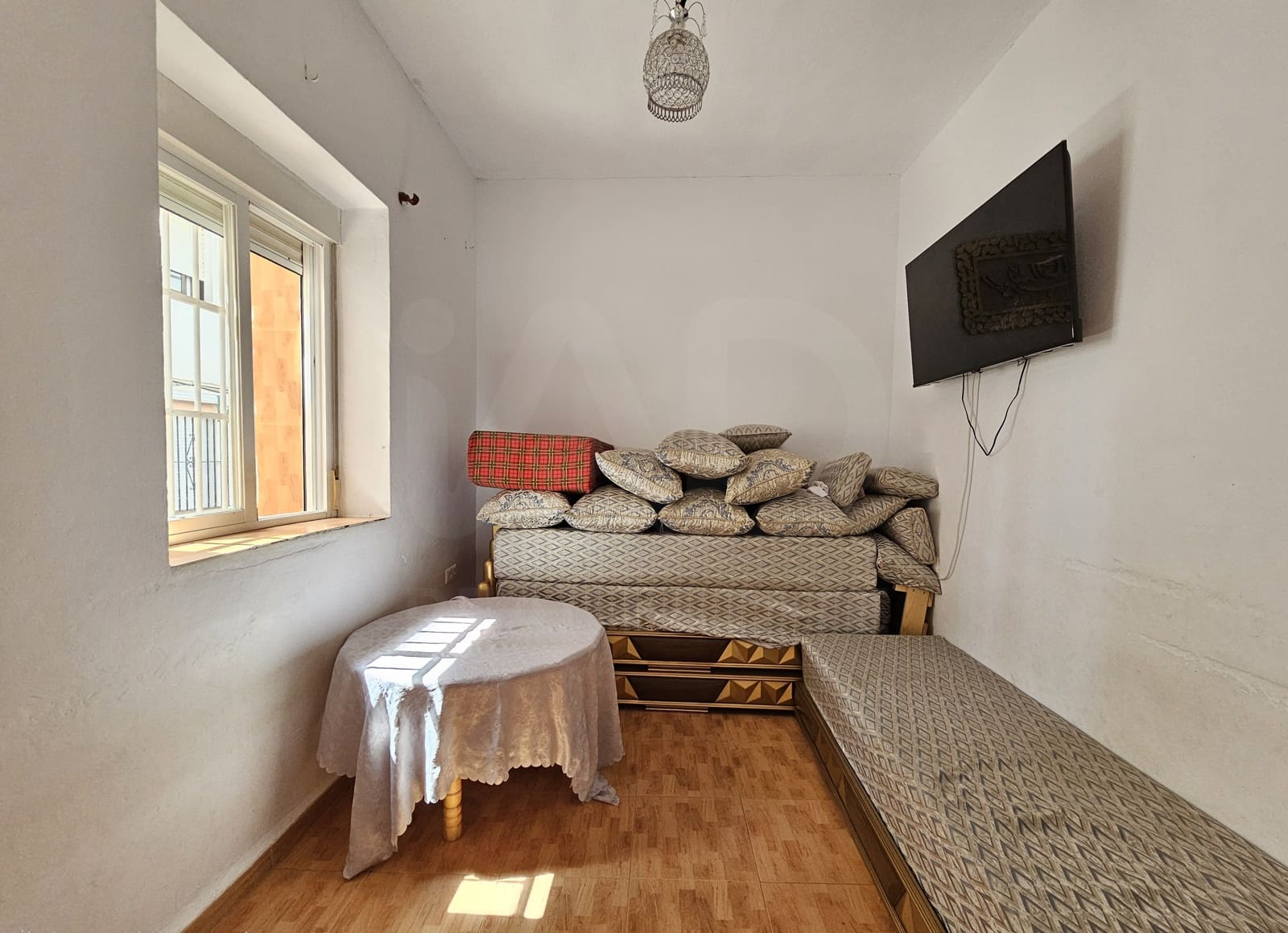 5 bedroom Townhouse for sale in Polopos - € 115,000 (Ref: 10035972)