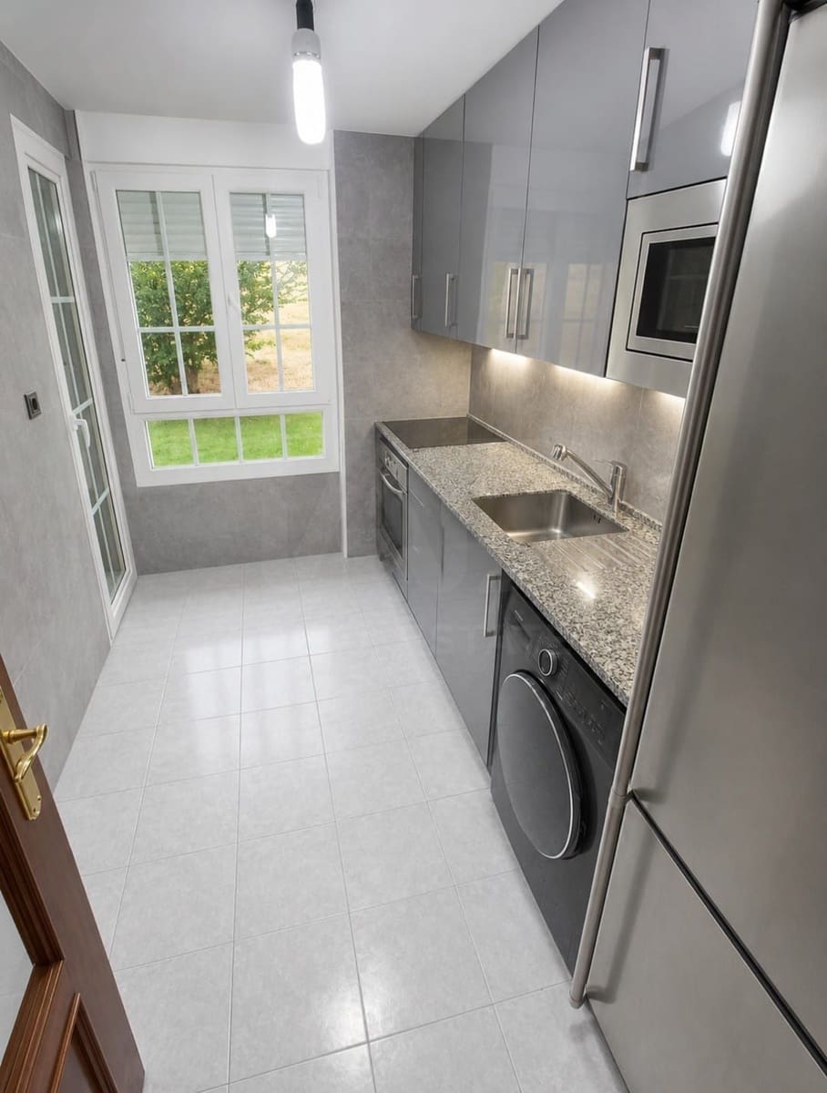 3 Zimmer Apartment zu verkaufen in Leon Stadt mit Garage - 195.000 € (Ref: 10035975)