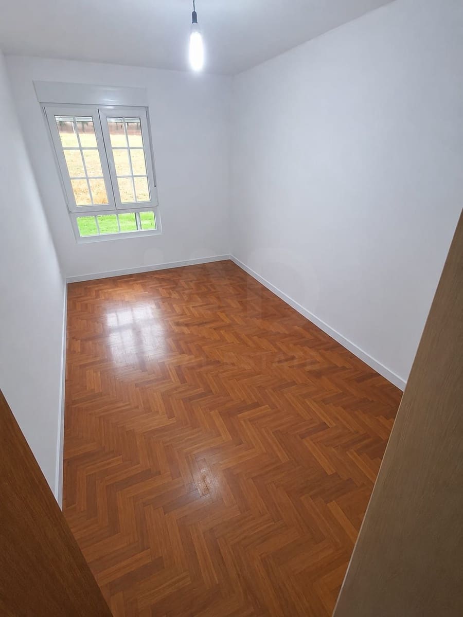 3 Zimmer Apartment zu verkaufen in Leon Stadt mit Garage - 195.000 € (Ref: 10035975)