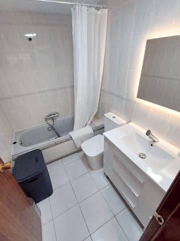 3 Zimmer Apartment zu verkaufen in León Stadt mit Garage - 195.000 € (Ref: 10035975)