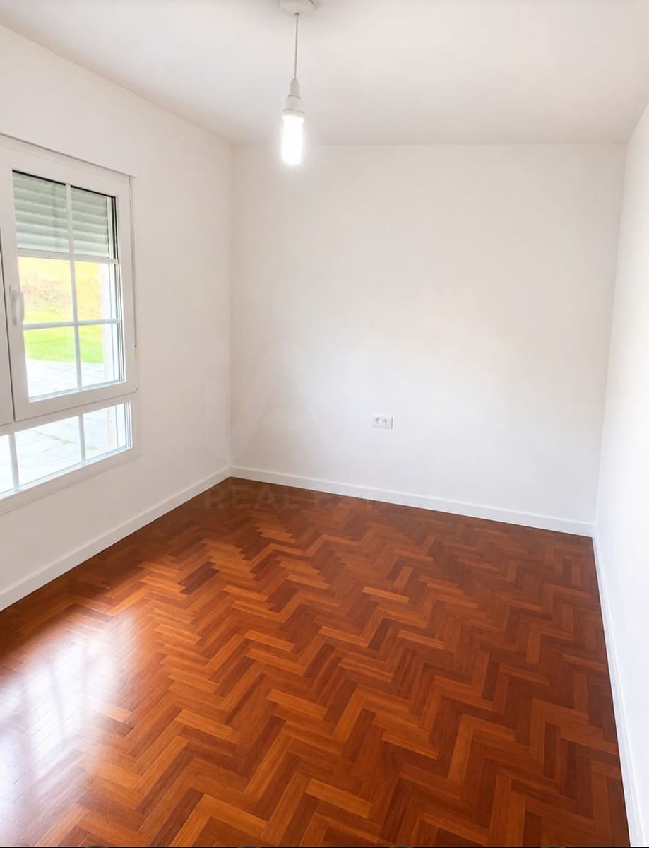 3 Zimmer Apartment zu verkaufen in Leon Stadt mit Garage - 195.000 € (Ref: 10035975)