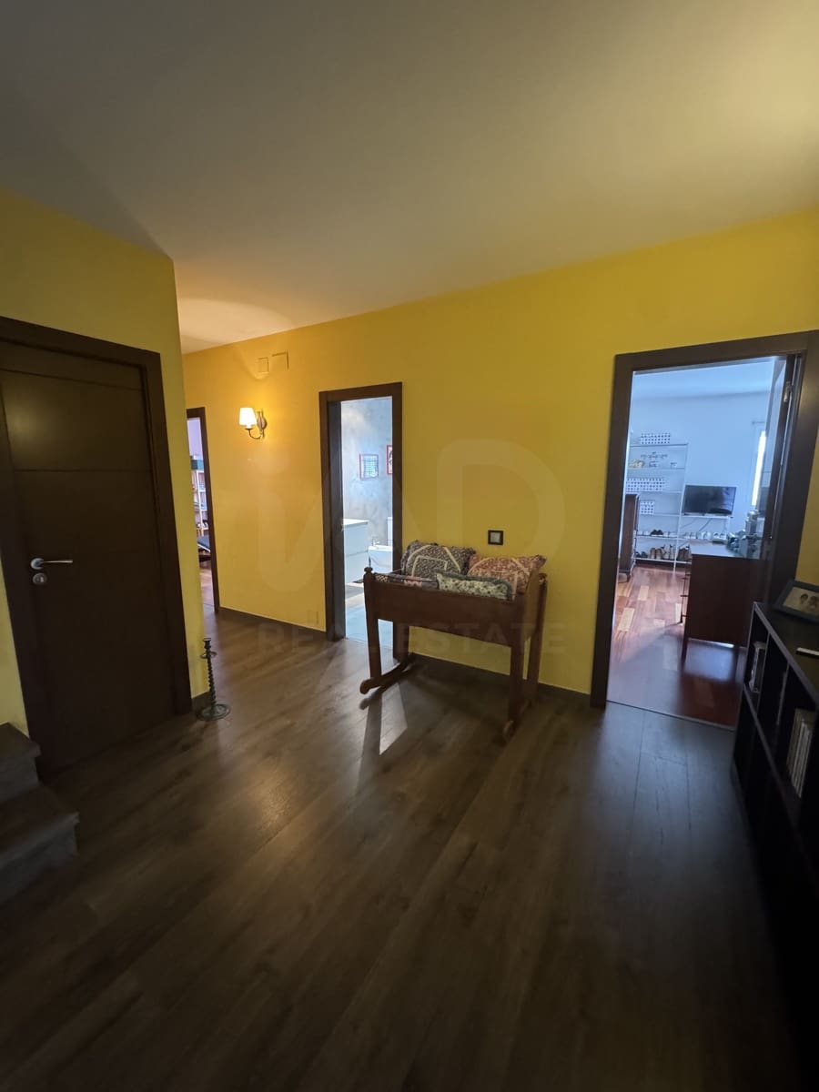 5 bedroom Townhouse for sale in La Palma de Cervello with pool - € 870,000 (Ref: 10035980)