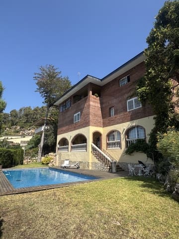 5 bedroom Townhouse for sale in La Palma de Cervelló with pool - € 870,000 (Ref: 10035980)