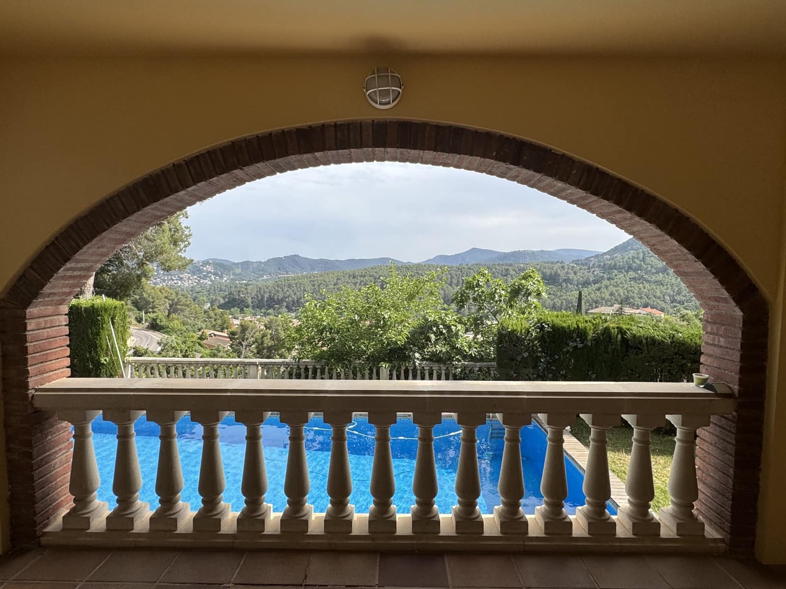 5 bedroom Townhouse for sale in La Palma de Cervello with pool - € 870,000 (Ref: 10035980)