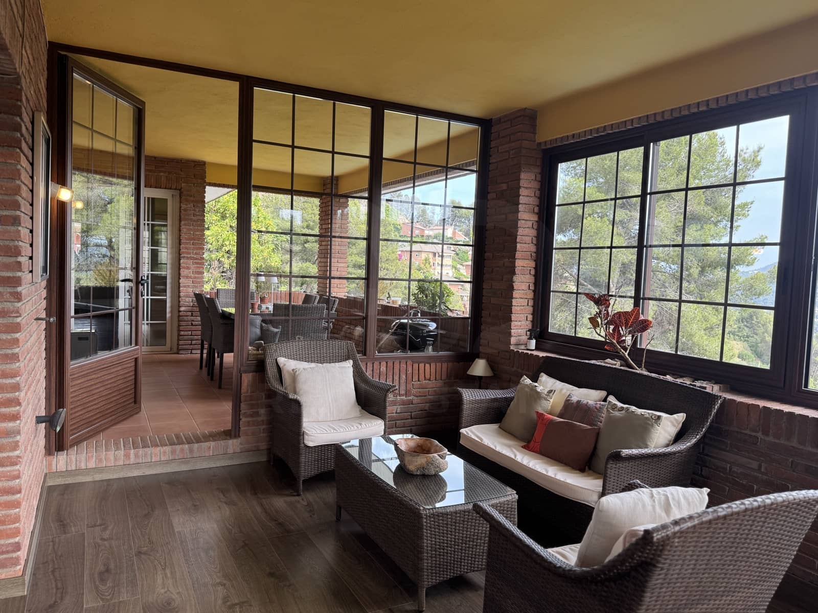 5 bedroom Townhouse for sale in La Palma de Cervello with pool - € 870,000 (Ref: 10035980)