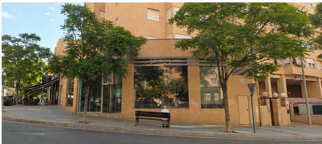 5 slaapkamer Commercieel te koop in Alicante stad - € 567.000 (Ref: 10035981)