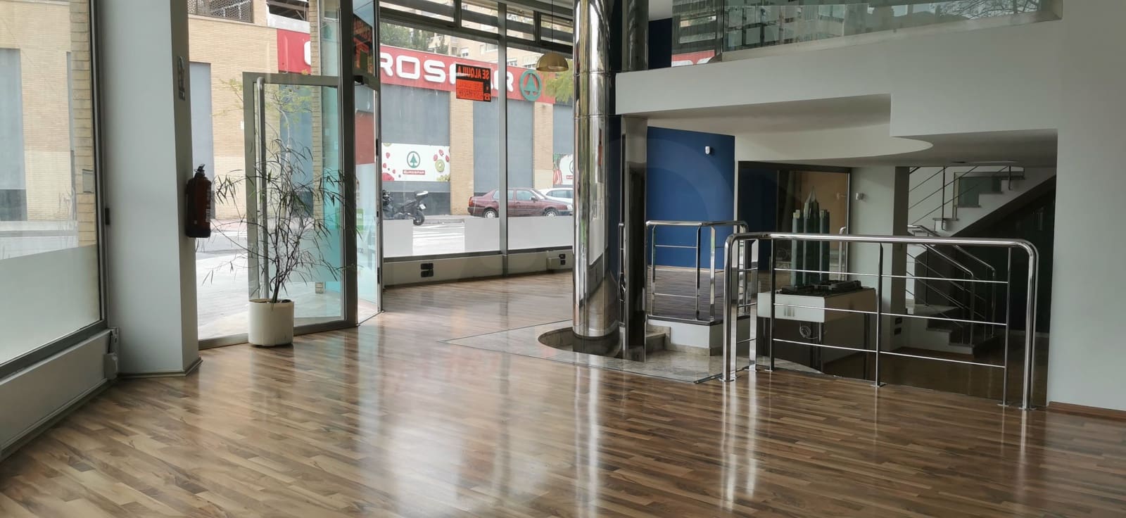5 bedroom Commercial for sale in Alicante / Alacant city - € 567,000 (Ref: 10035981)
