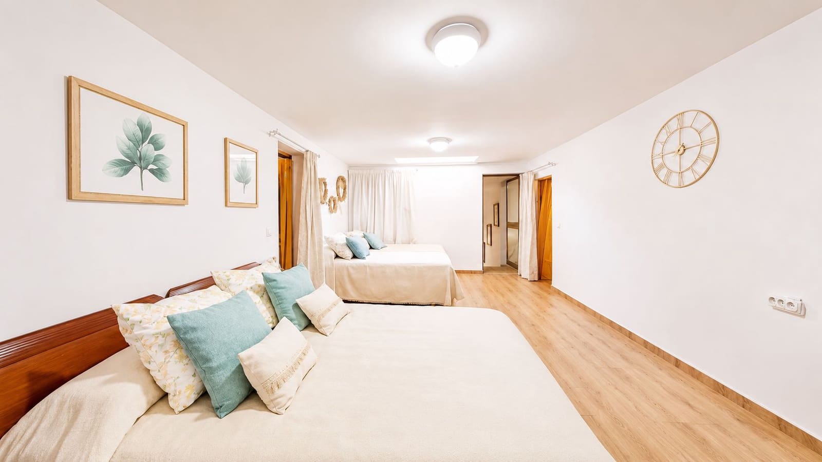6 quarto Casa em Banda para venda em Cordova cidade com piscina garagem - 630 000 € (Ref: 10036286)
