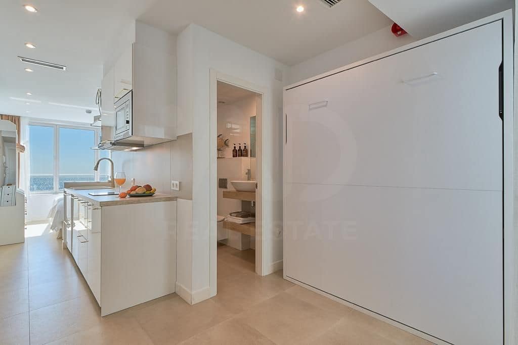 Erhverv til salg i Malaga by - € 2.920.000 (Ref: 10036288)